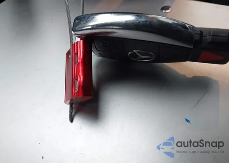 2015 Mercedes-Benz Gla 250 4Matic z USA, uszkodzony, nr VIN WDCTG4GB9FJ055003